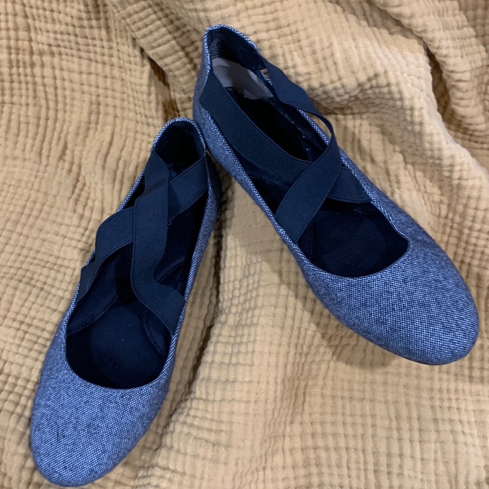 Aerosoles Gray Tweed Ankle Strap Flats 7M
